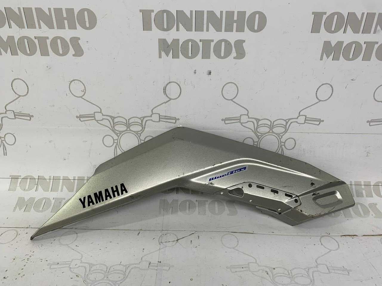 TAMPA LATERAL SUPERIOR DIREITO YAMAHA FZ25 2018 Á 2024