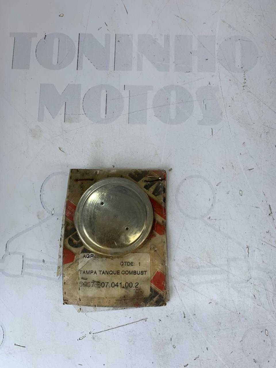 TAMPA TANQUE COMBUSTIVEL AGRALE S/A