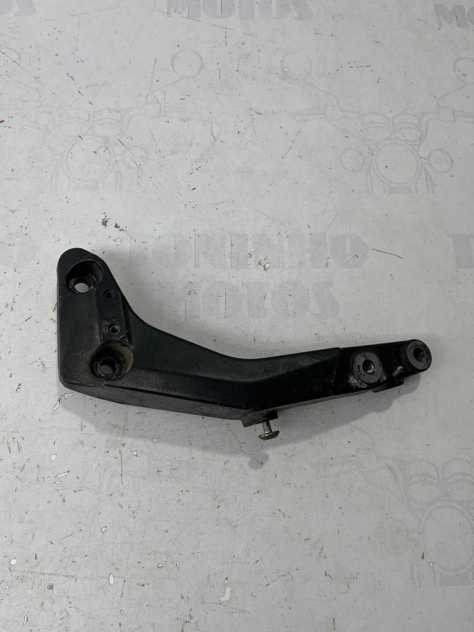 SUPORTE FACÃO LADO ESQUERDO KAWASAKI Z 800 2014