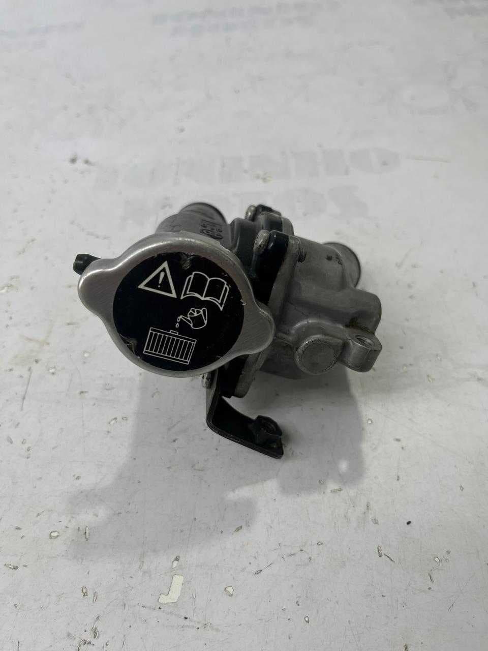 VALVULA TERMOSTATICA KAWASAKI Z 750 2008 Á 2012