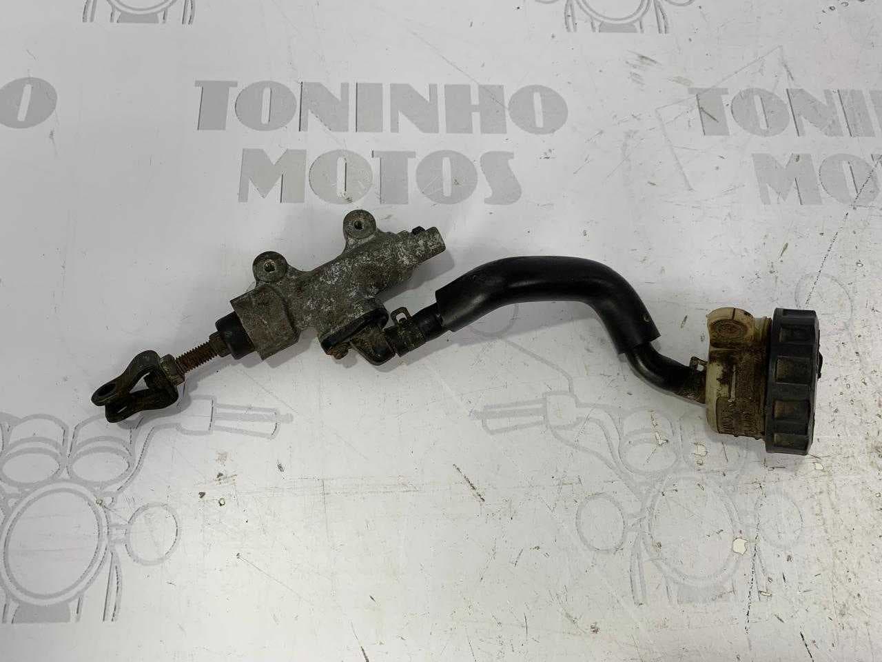 CILINDRO MESTRE FREIO TRASEIRO E RESERVATÓRIO HONDA CB500