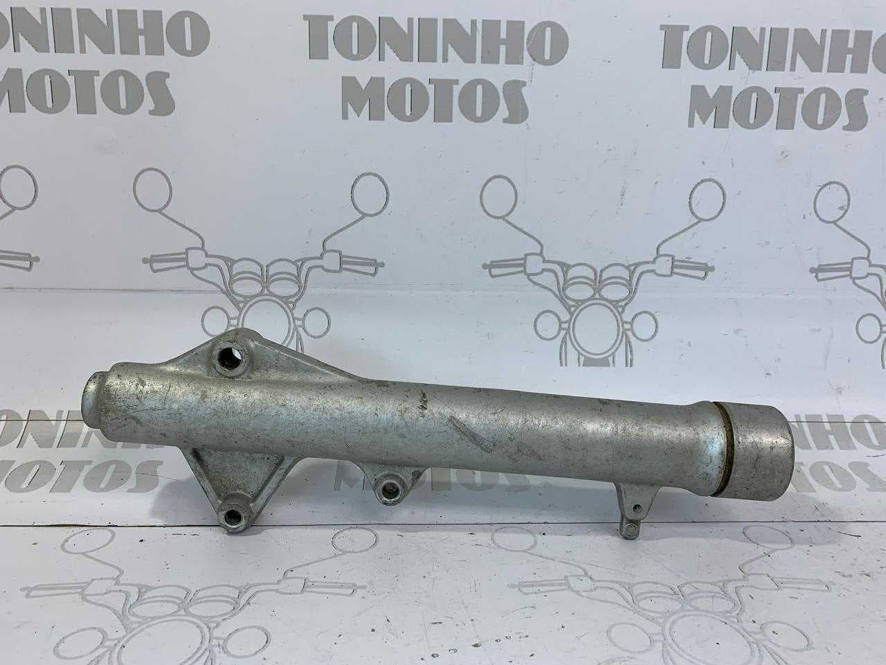 CANELA BENGALA ESQUERDA YAMAHA XT600 1997 Á 2004