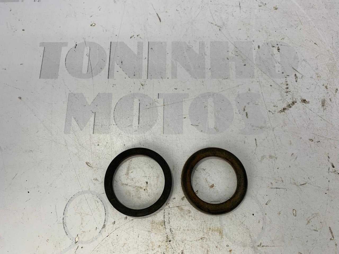 PAR BORRACHA AMORTIZADORA SUP. FAROL YAMAHA RD / RDZ 125/135