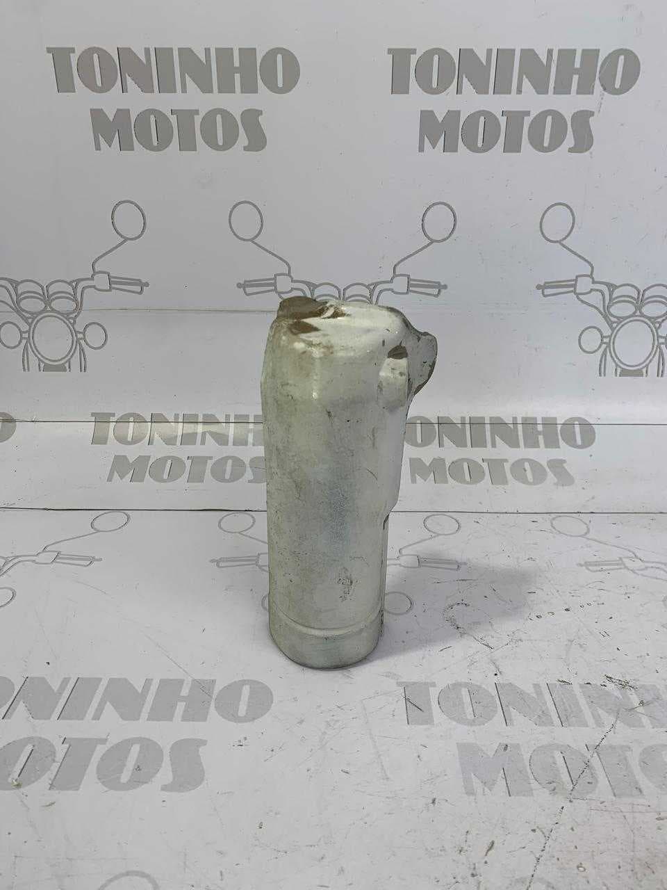 CAPA BENGALA LADO ESQUERDO YAMAHA CRYPTON 105 1998 Á 2004