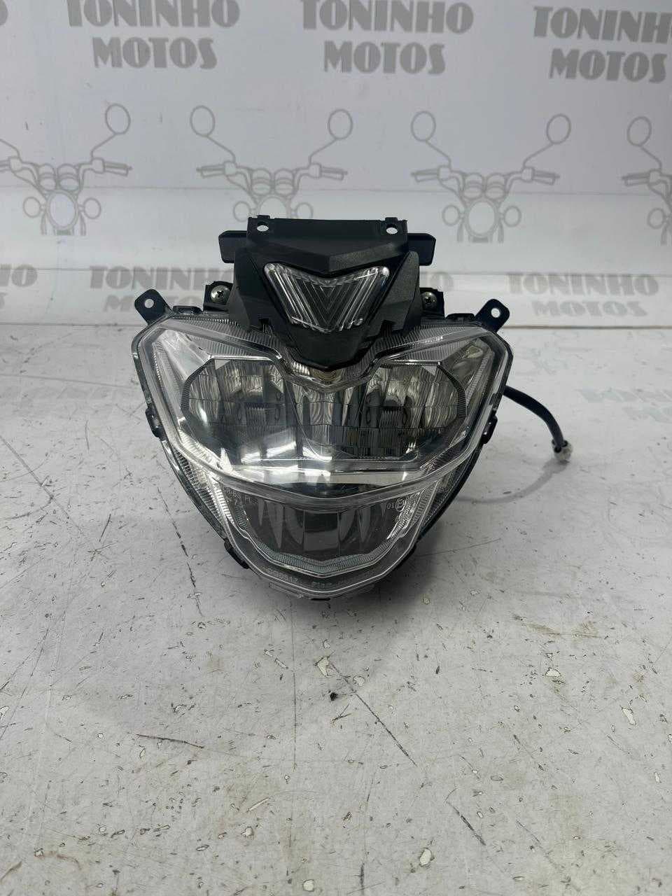 FAROL YAMAHA FZ25 2018 A 2021