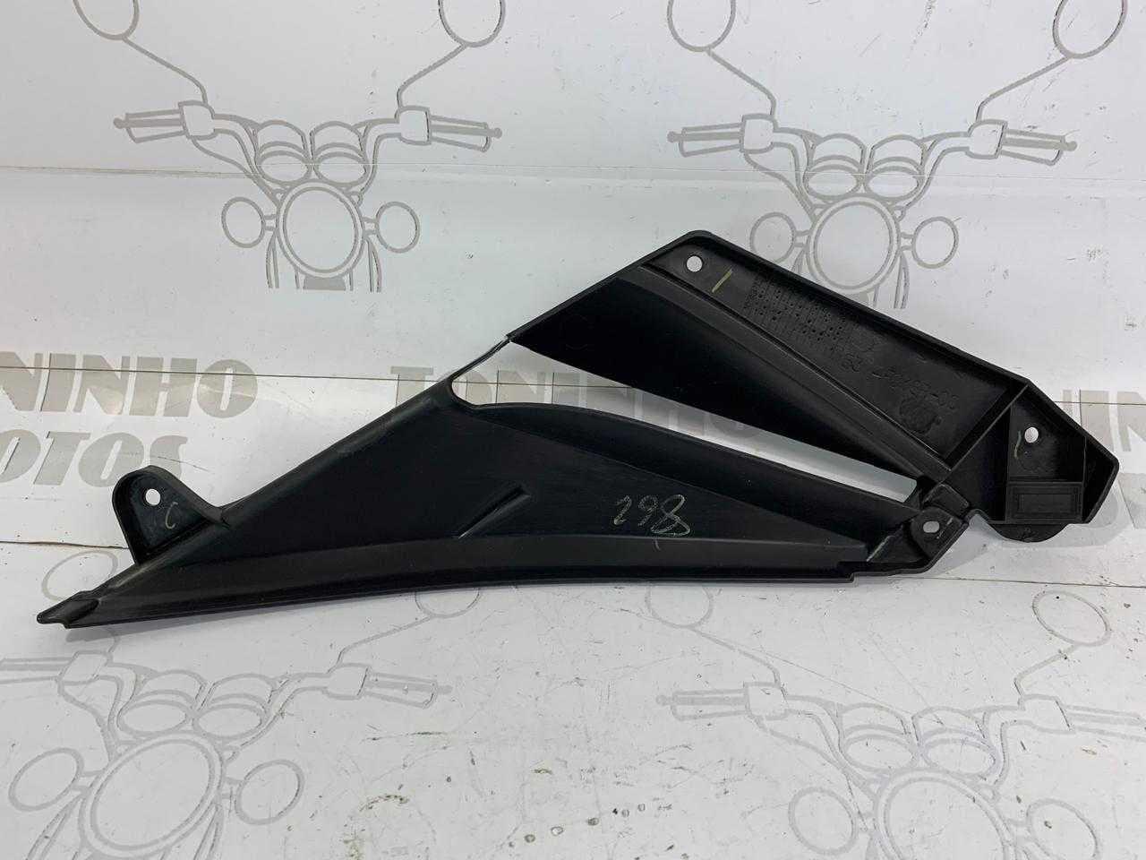 ACABAMENTO INTERNO ABA TANQUE DIREITO YAMAHA TENERE 250 2011