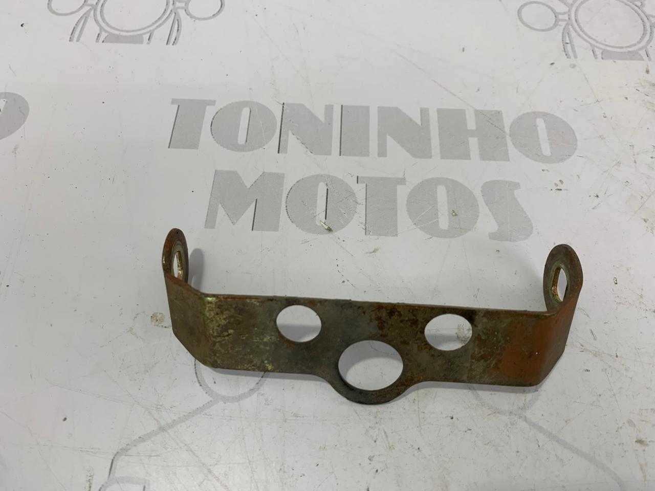 SUPORTE PISCA TRASEIRO HONDA FAN 125 2005 / TITAN 2000