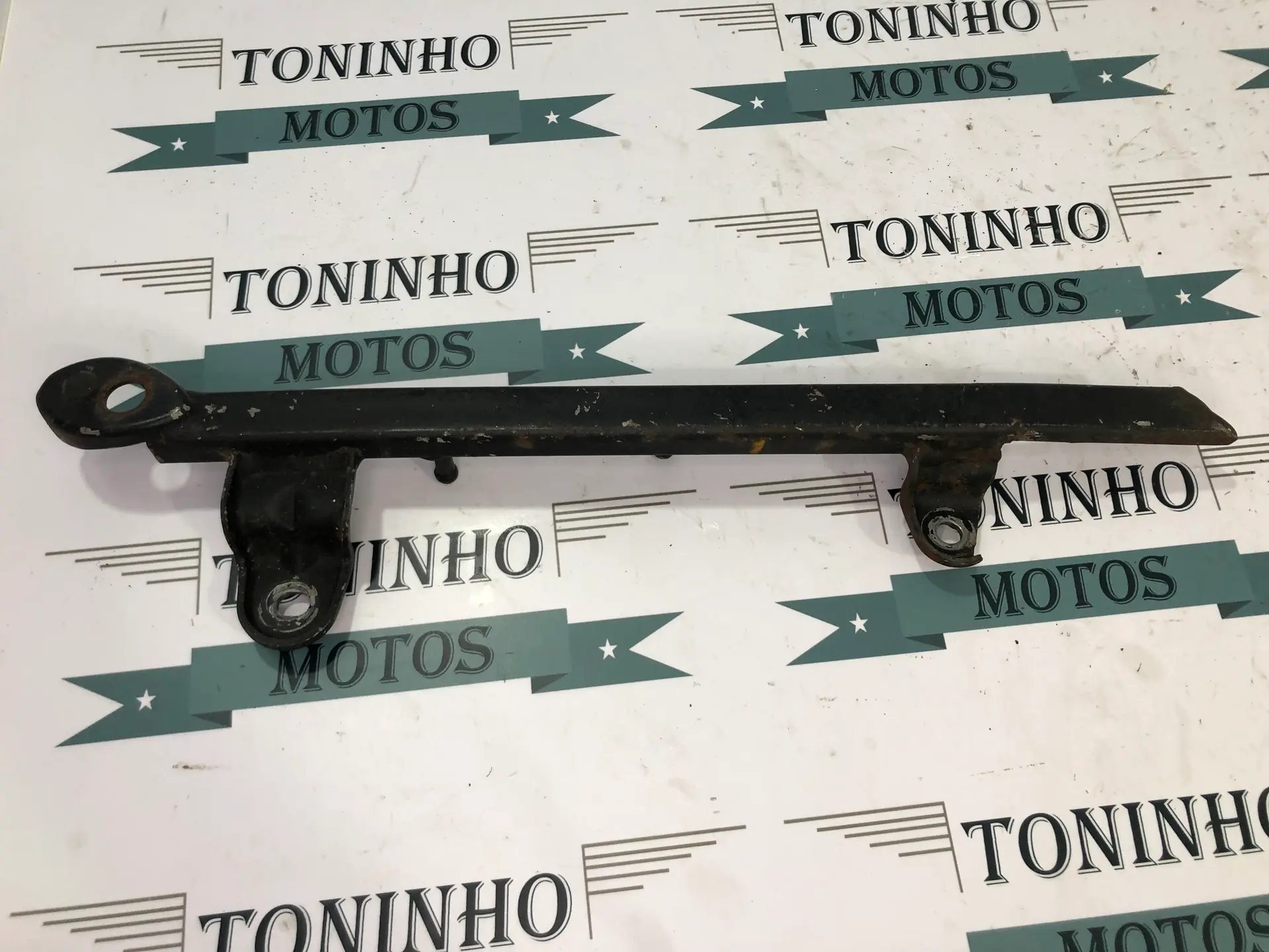 Alça Traseira Lado Esquerdo Suporte Pisca Honda CBX750F — imagem 2