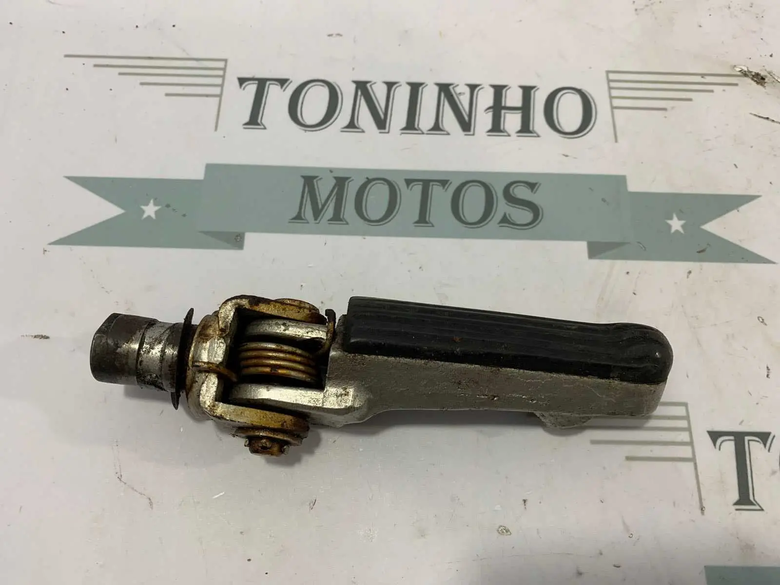PEDALEIRA DIANTEIRA DIREITO HONDA CBR900RR 1998/1999