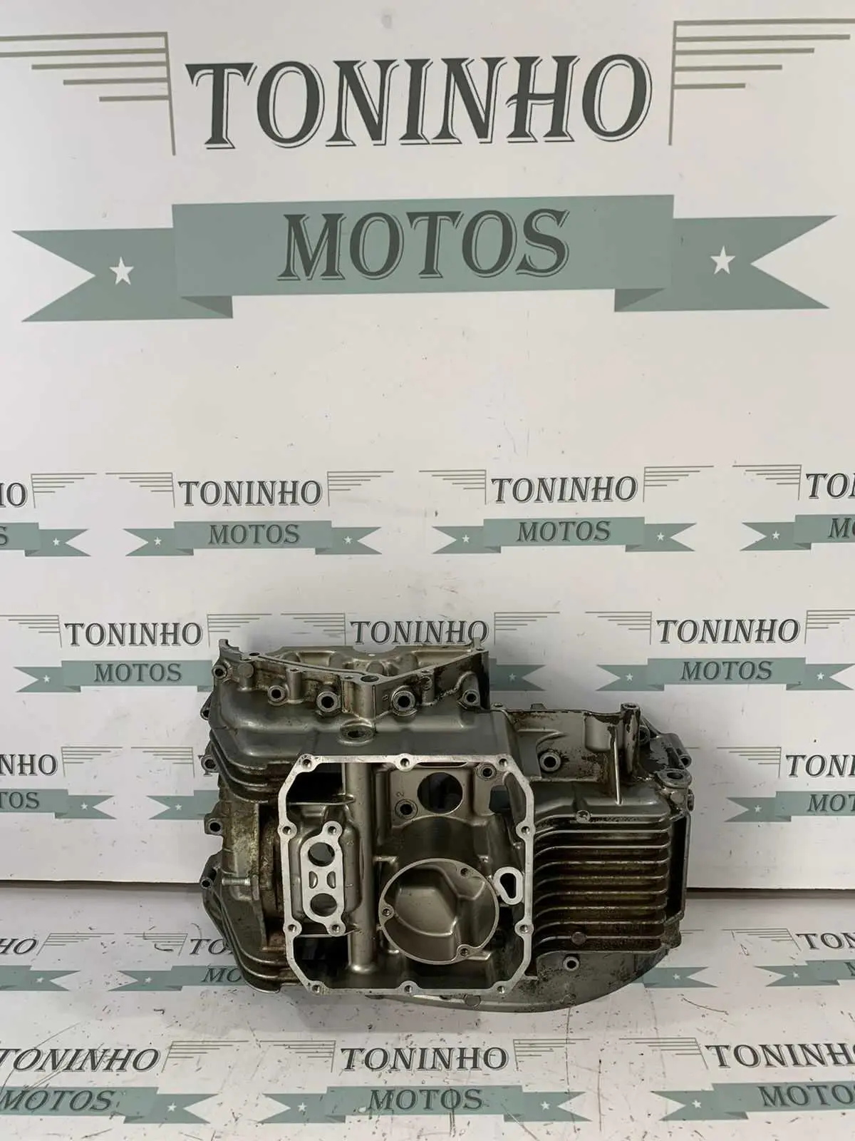 CARCAÇA INFERIOR DO MOTOR SUZUKI GS500 2002 Á 2008
