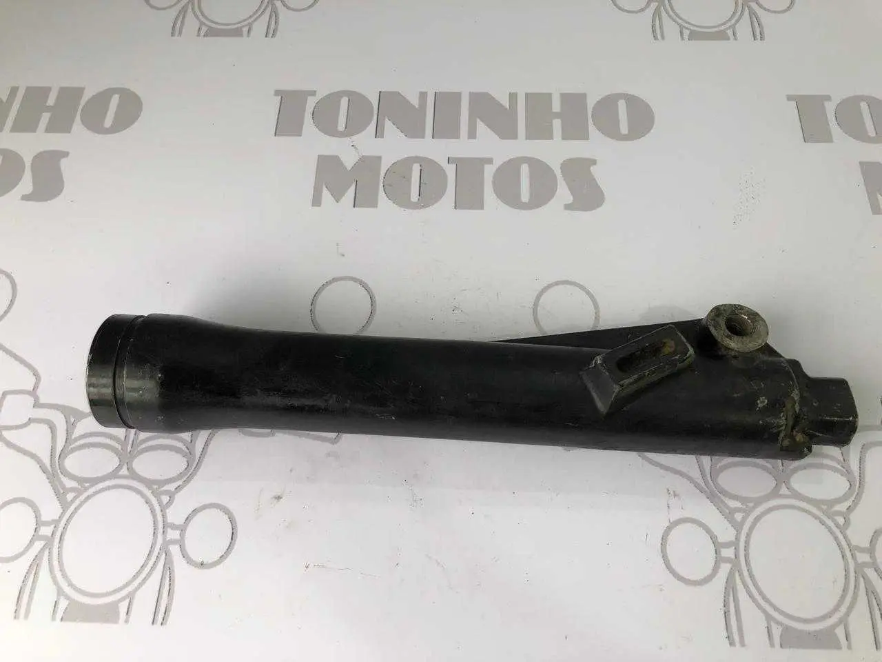 CANELA BENGALA LADO ESQUERDO YAMAHA CRYPTON 105 1998 Á 2004