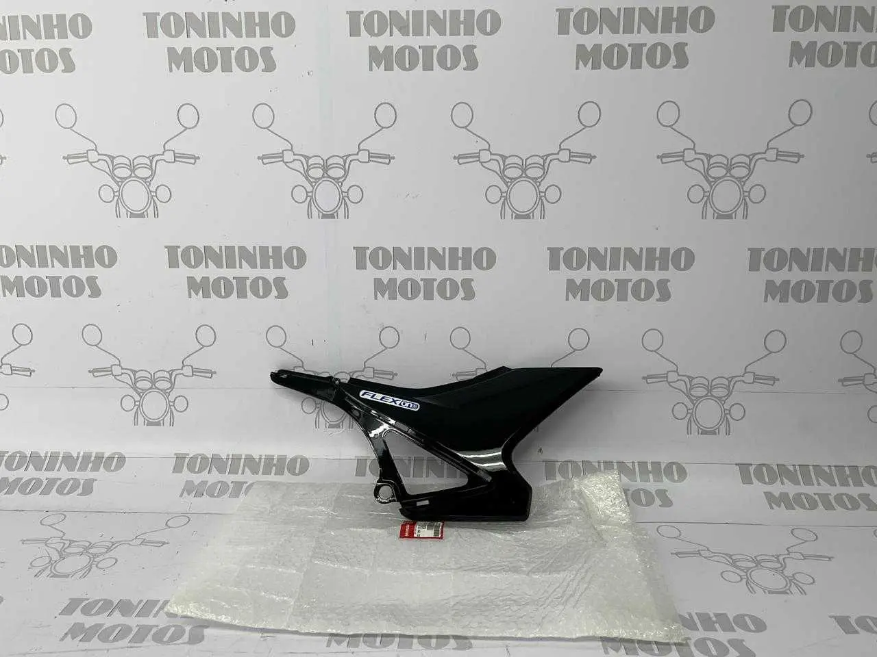 Tampa Lateral Lado Direito Honda Bros 150 2014 - Preto