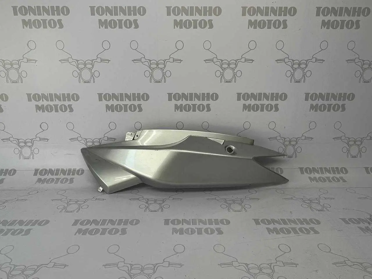 CARENAGEM LATERAL LADO ESQUERDO SUNDOWN FUTURE 125 2008