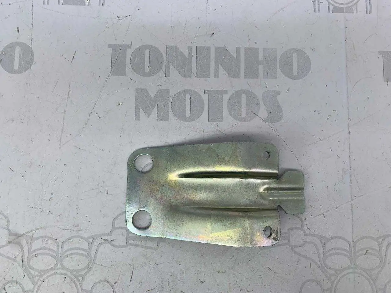 SUPORTE TANQUE YAMAHA FZ25 2018 Á 2026