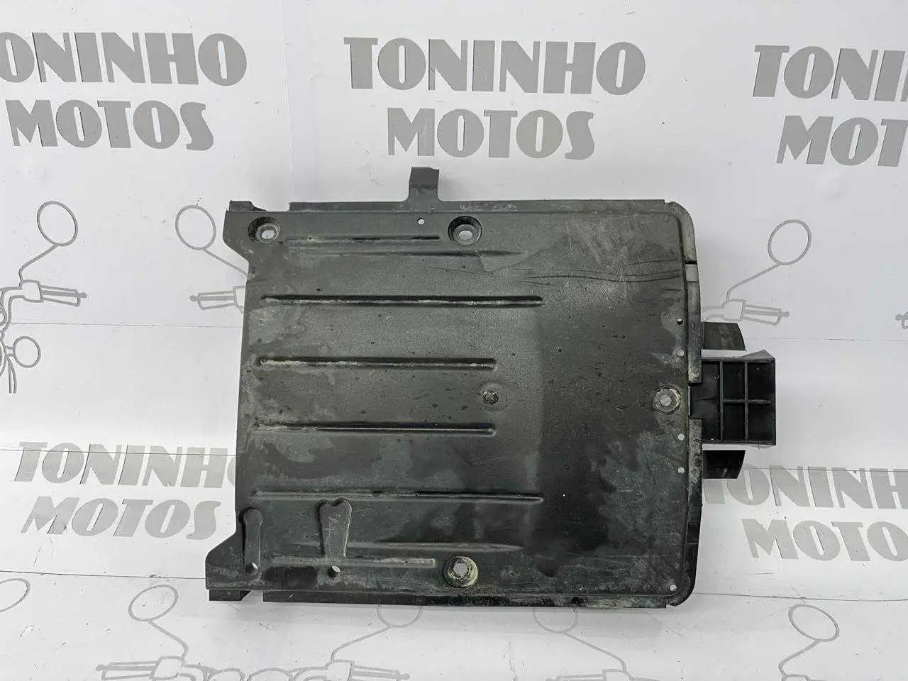 TAMPA INFERIOR DO ASSOALHO HONDA PCX 150 2019