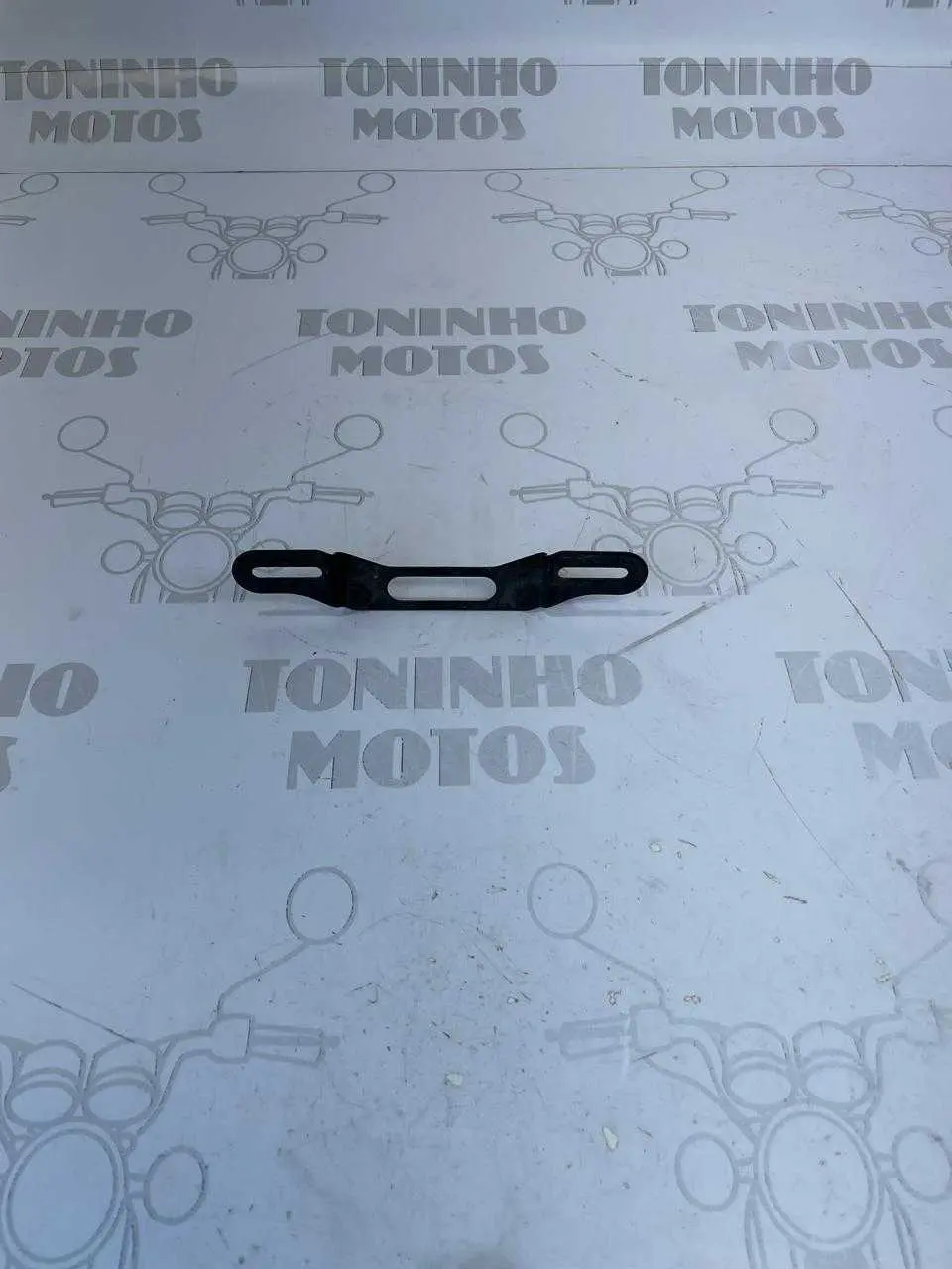 SUPORTE PLACA (FERRO) YAMAHA R1 2004 Á 2008 / R6 2006 À 2012