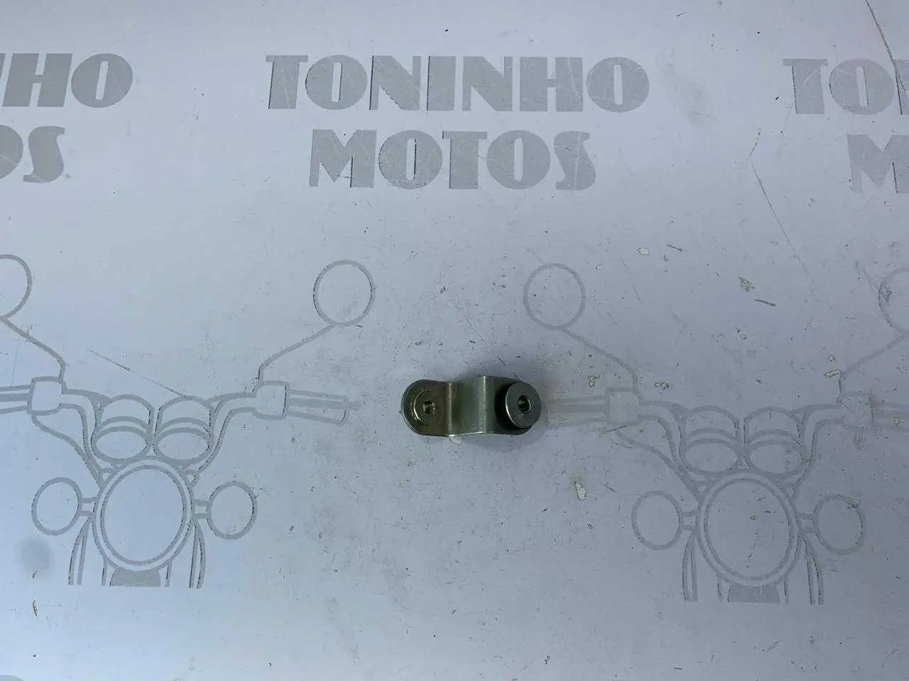 SUPORTE PROTETOR PERNA ESQUERDO HONDA BIZ 100 / BIZ 125