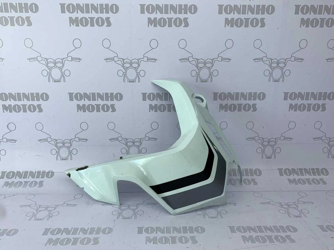 TAMPA LATERAL DIANTEIRA DIREITO HONDA ADV 150 2021 Á 2023