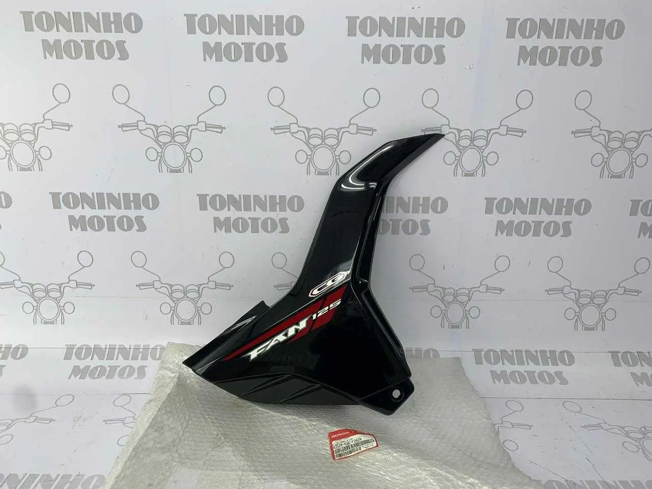 Tampa Lateral Lado Direito Honda Fan 125 2015 ES