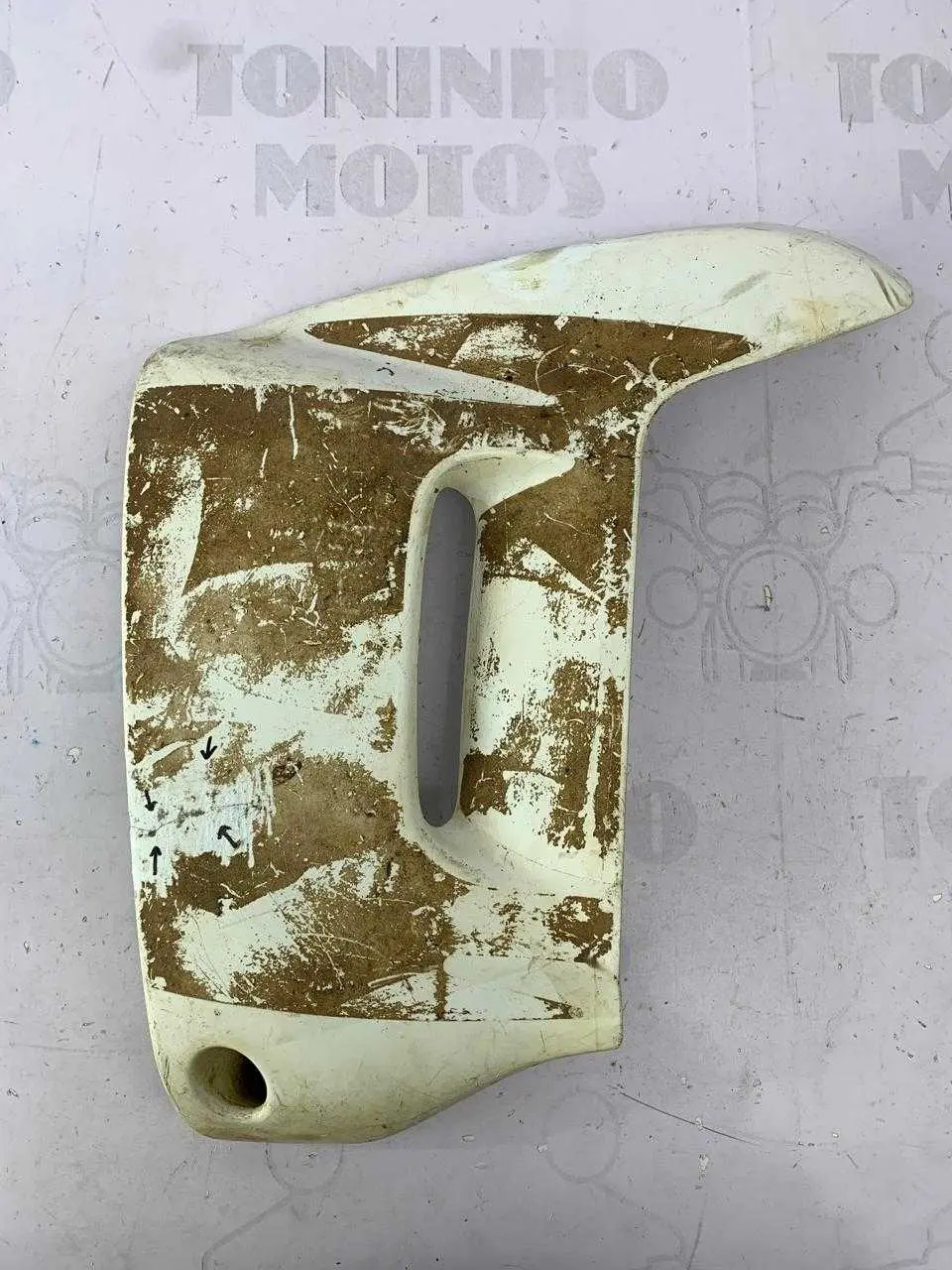 ABA DE TANQUE LADO ESQUERDO HONDA XR200 1994 À 2002