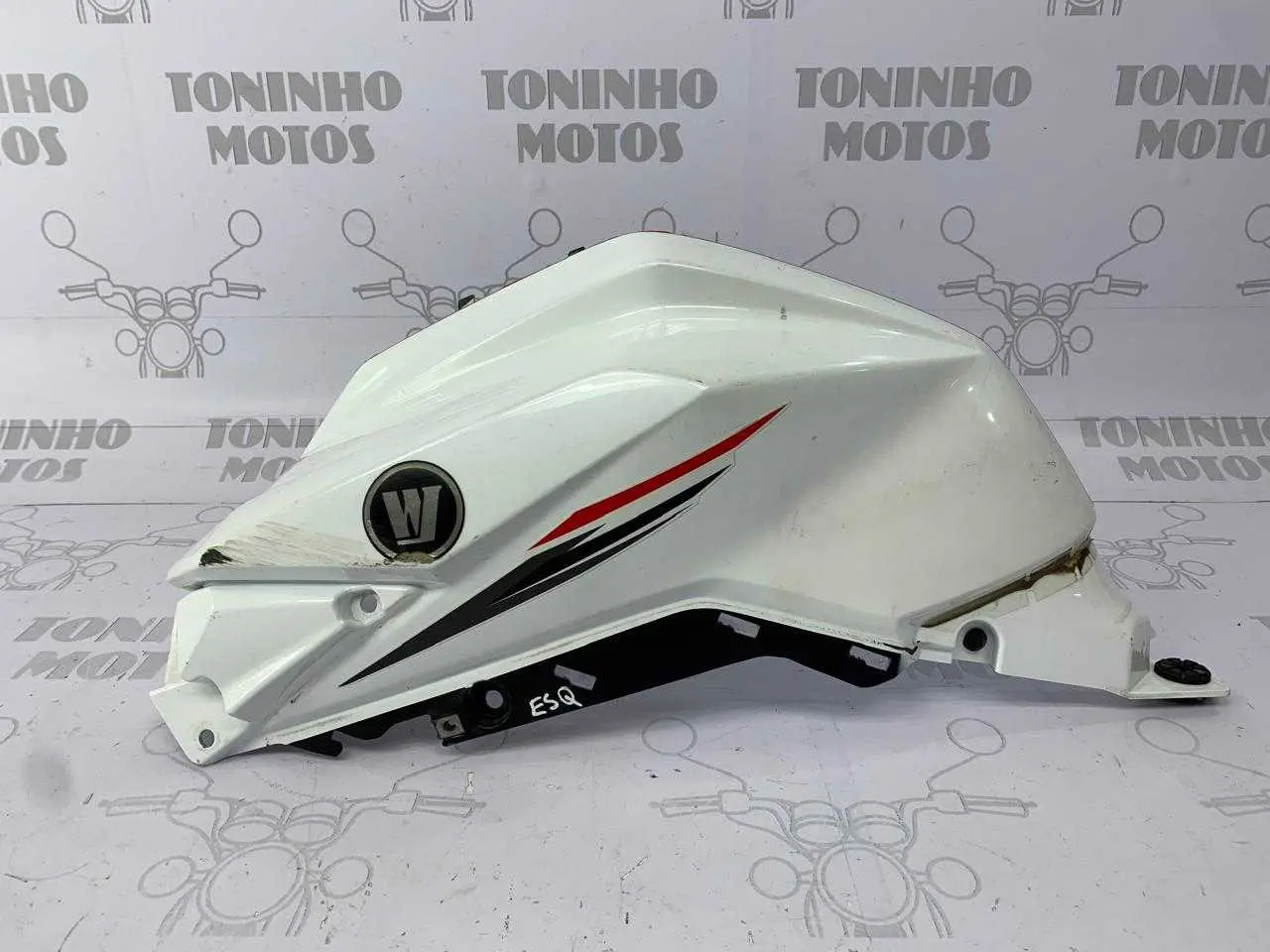 CAPA TANQUE LADO ESQUERDO HAOJUE DR 160 2020 Á 2025