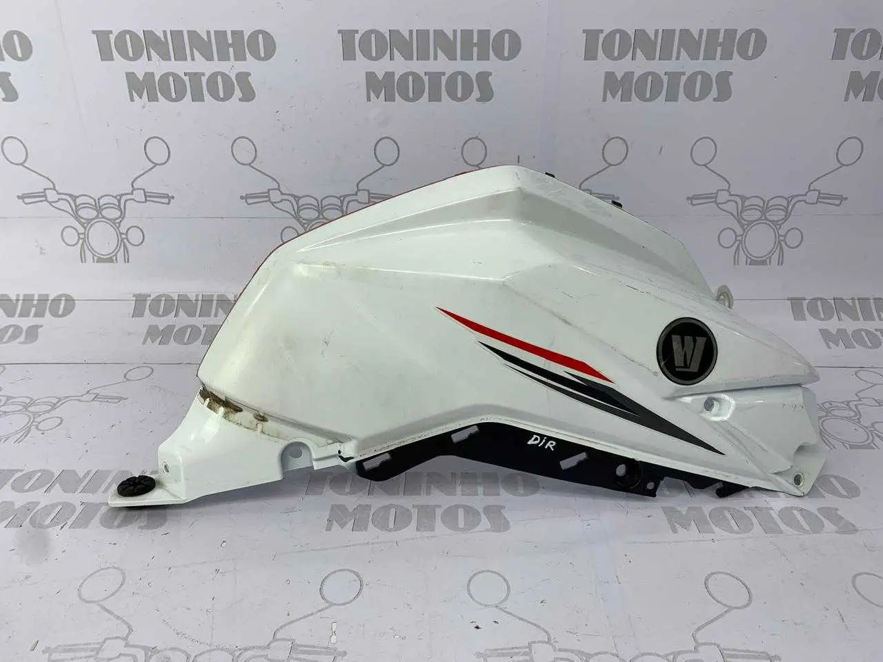 CAPA TANQUE LADO DIREITO HAOJUE DR 160 2020 Á 2025