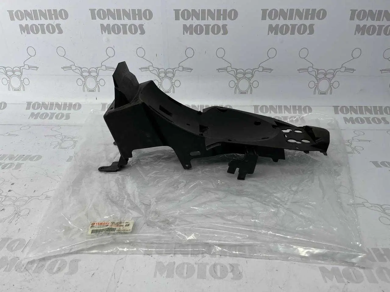 PARALAMA TRASEIRO YAMAHA XJ6 N / XJ6 F 2010 Á 2019