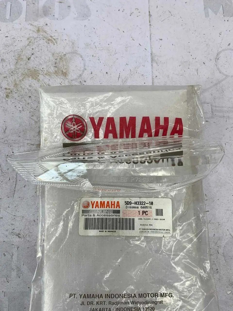 LENTE PISCA DIANTEIRO DIREITO YAMAHA CRYPTON 115 2012 À 2016