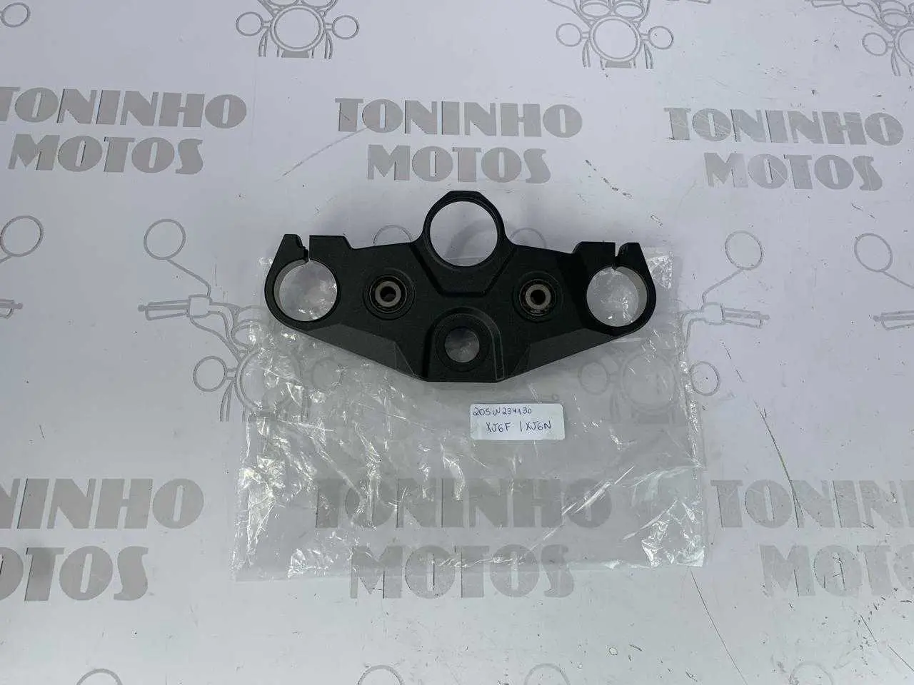 MESA SUPERIOR YAMAHA XJ6 N 2010 Á 2019 / XJ6 F 2010 Á 2019