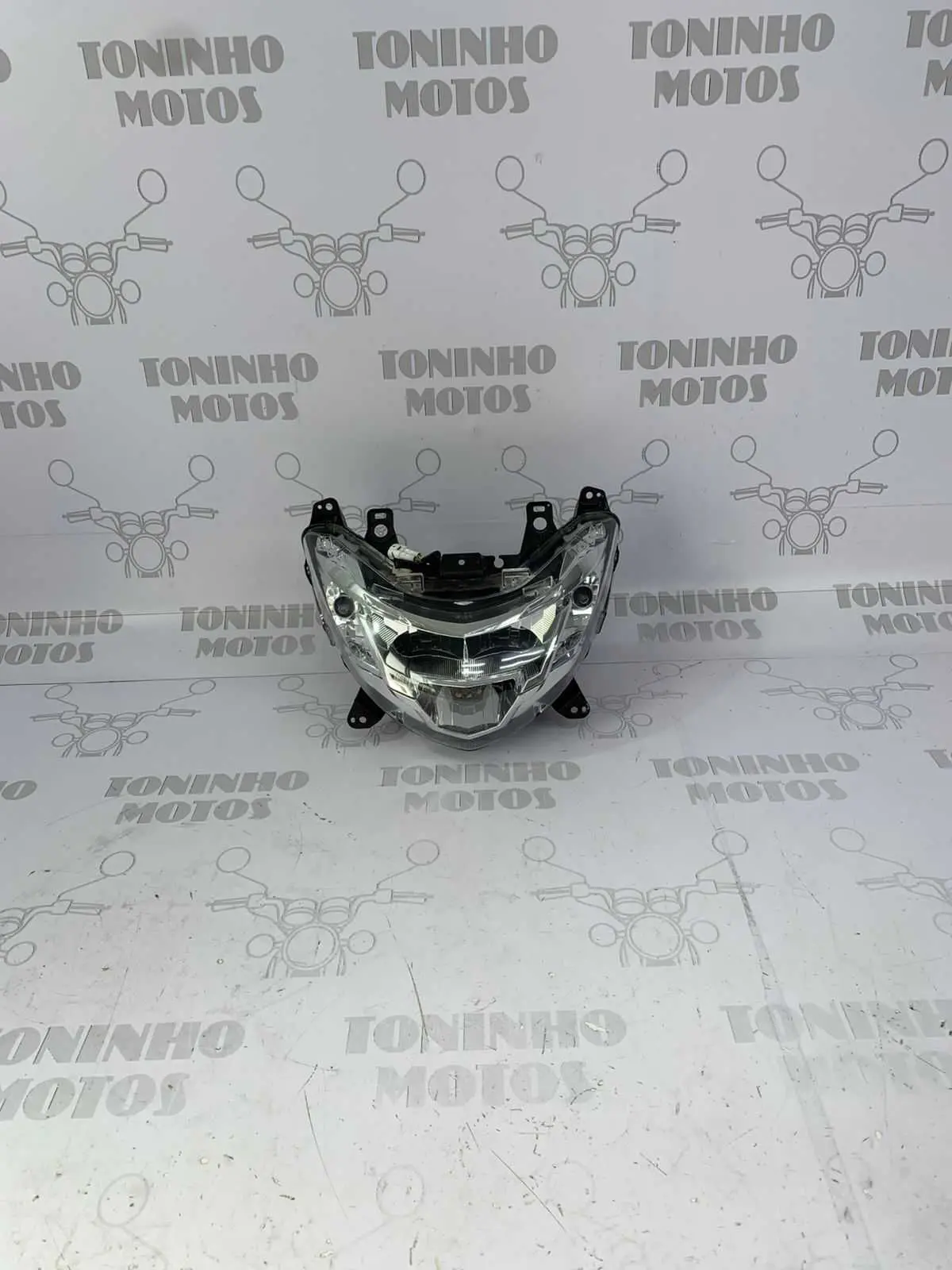 FAROL YAMAHA FLUO 125 2023 Á 2024