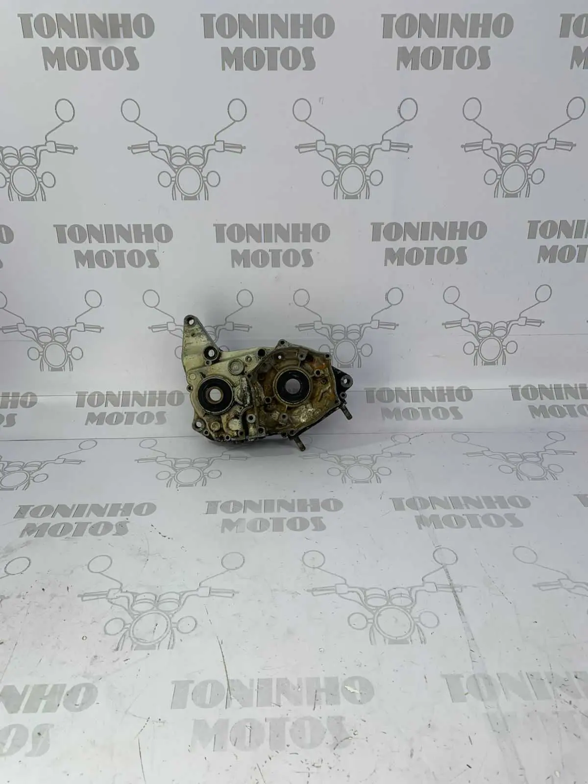 BLOCO DO MOTOR LADO ESQUERDO YAMAHA RD 135 1988 á 1999