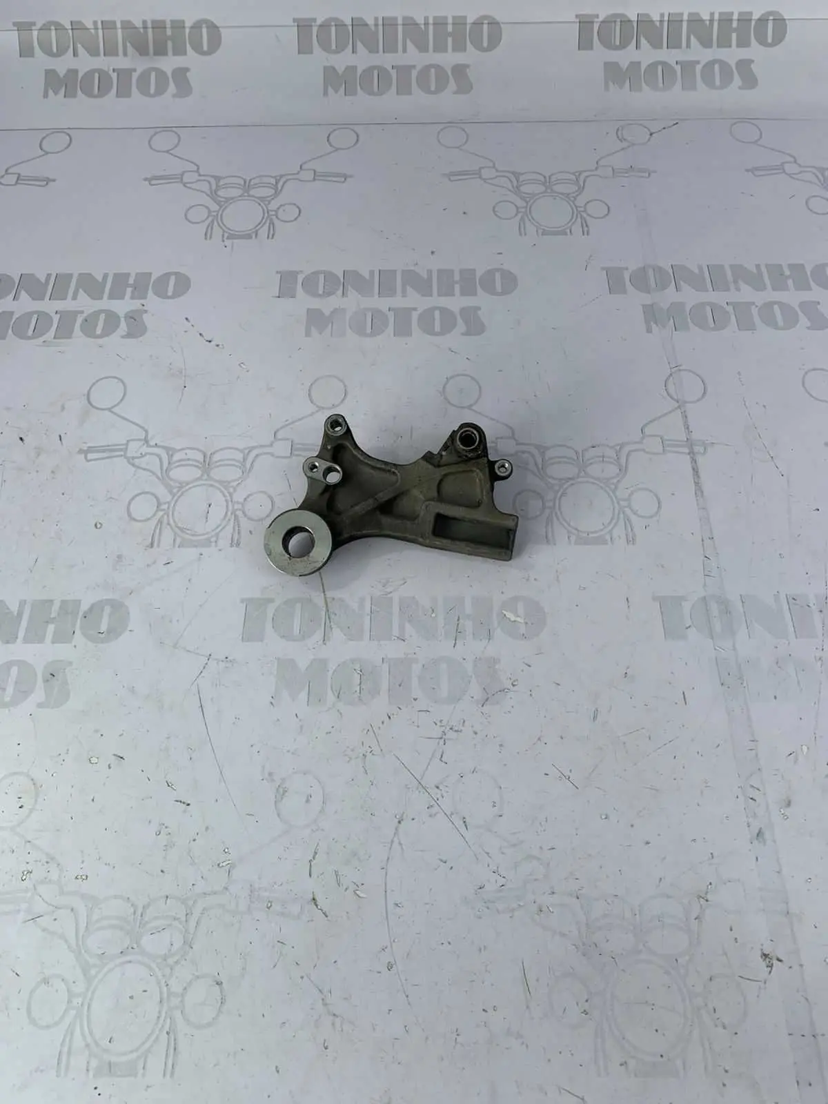 Suporte Pinça Freio Traseiro Honda CB650f 2017 / CB650R 2018