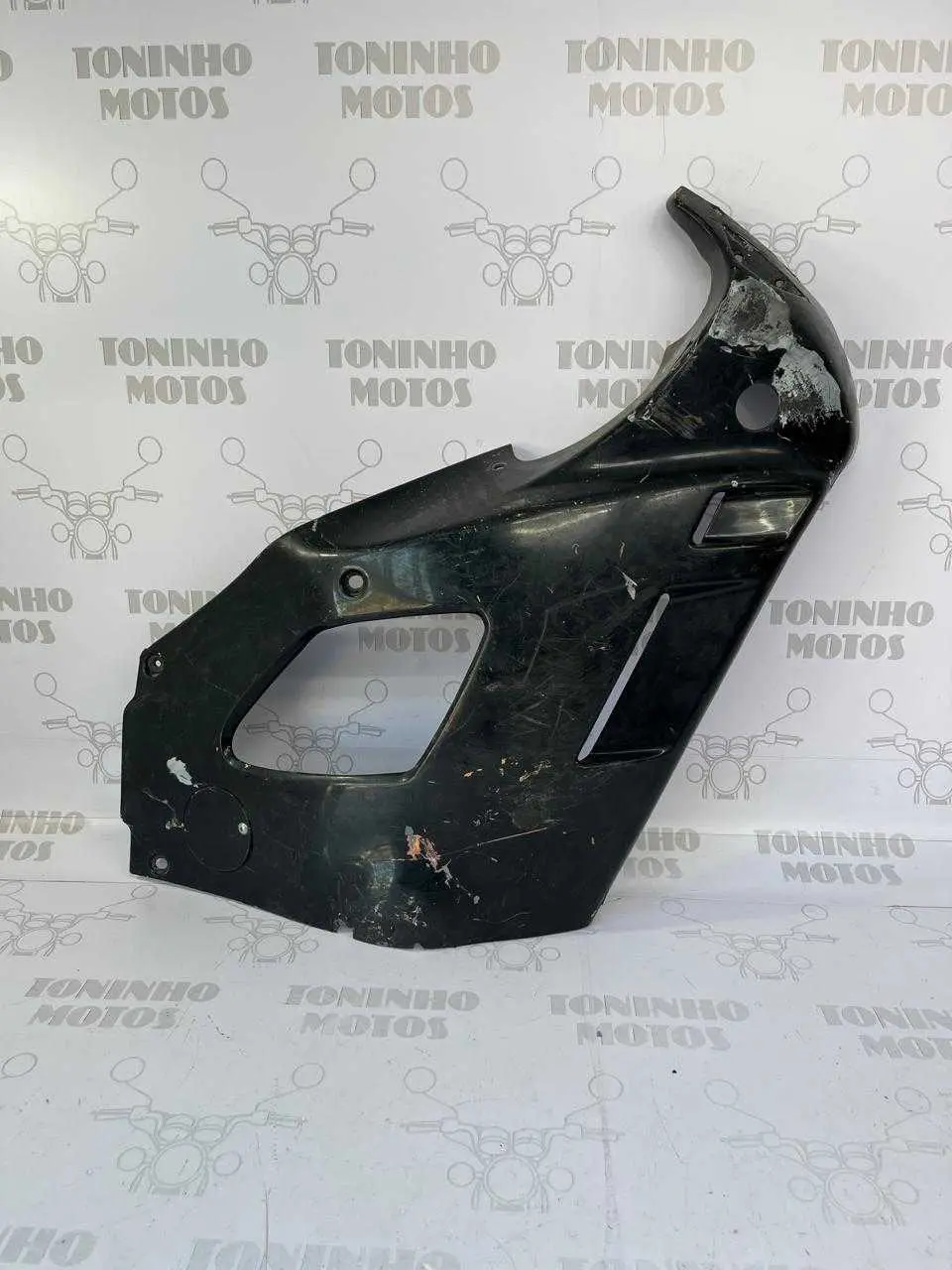 CARENAGEM LATERAL DIREITO SPOILER SUZUKI GSX750F 1989 à 1997