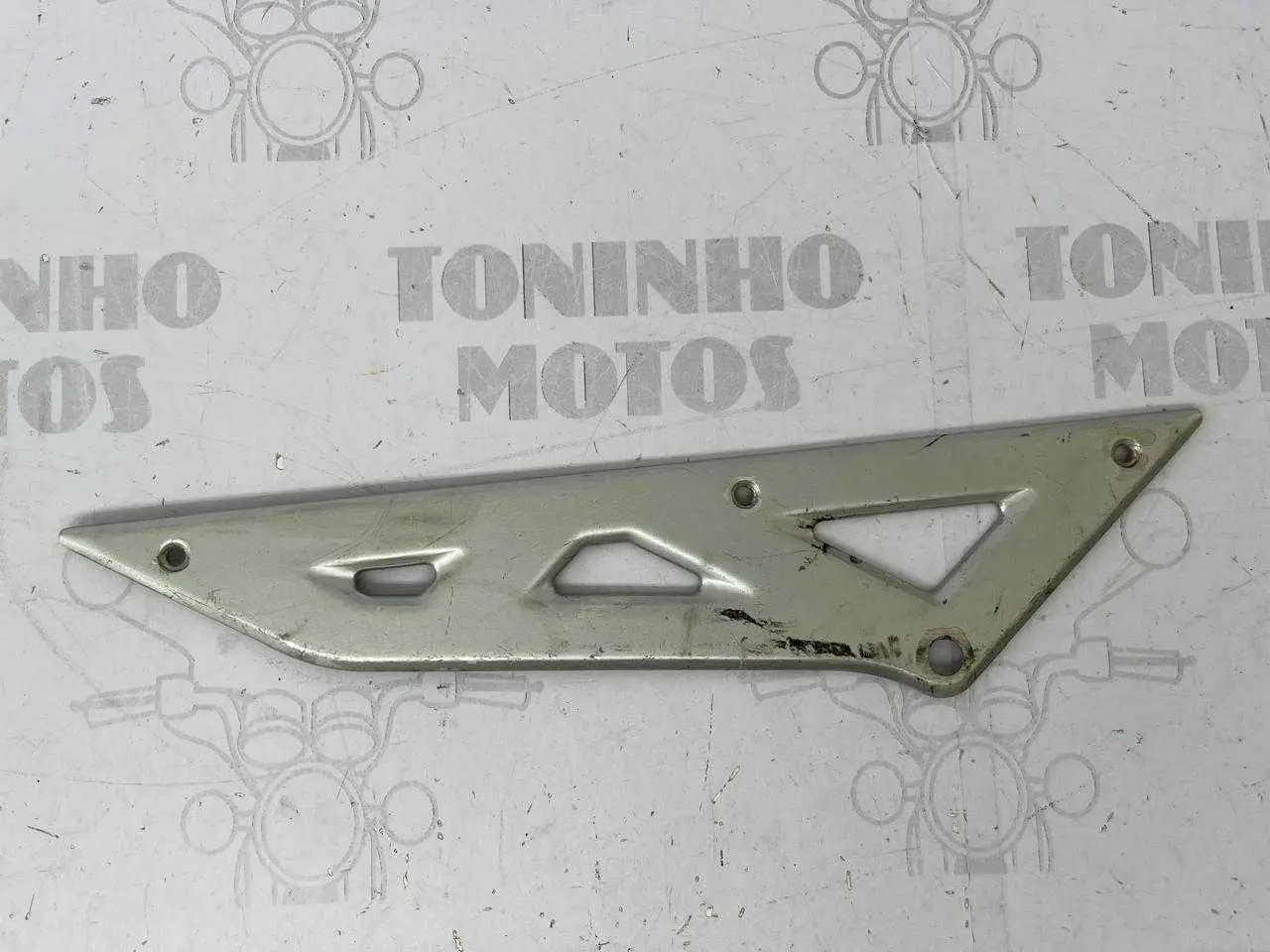 ACABAMENTO LATERAL DIREITO SUZUKI GSX750F 1992 Á 1997