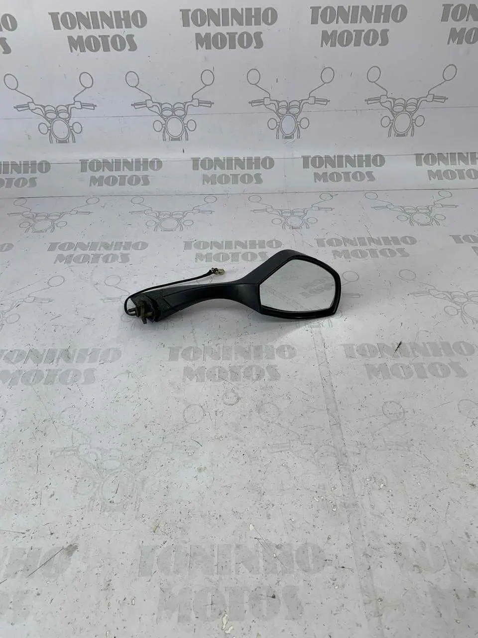 RETROVISOR DIREITO TRIUMPH SPRINT ST 1050 2005 À 2011