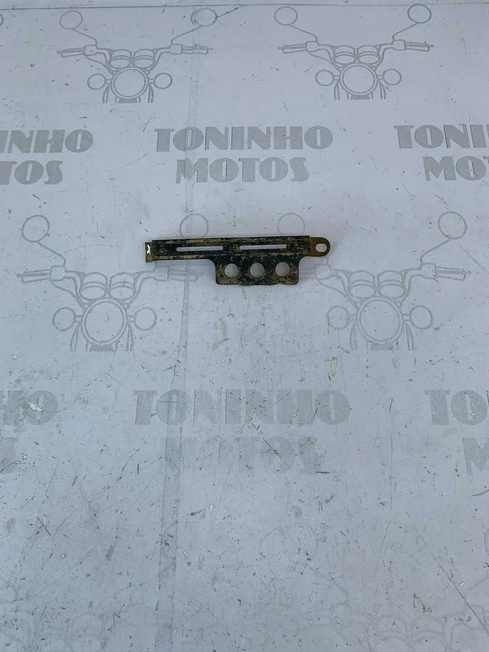 TRAVA DA BATERIA HONDA NX150 1989 À 1992 / NX200 1994 Á 2002