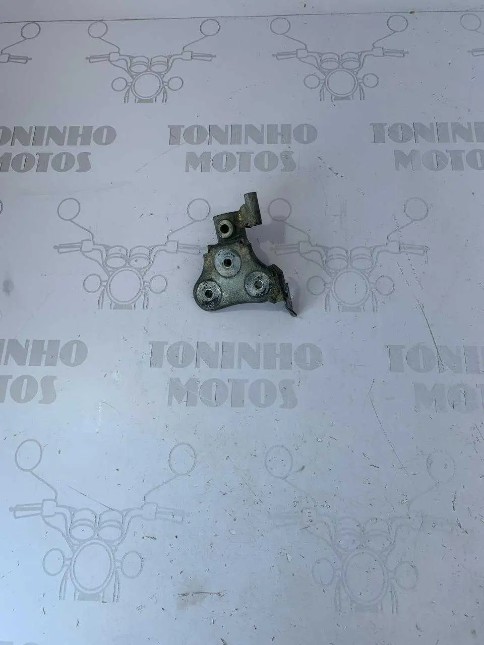 SUPORTE DO GUIDÃO HONDA C100 DREAM 1992 Á 1998