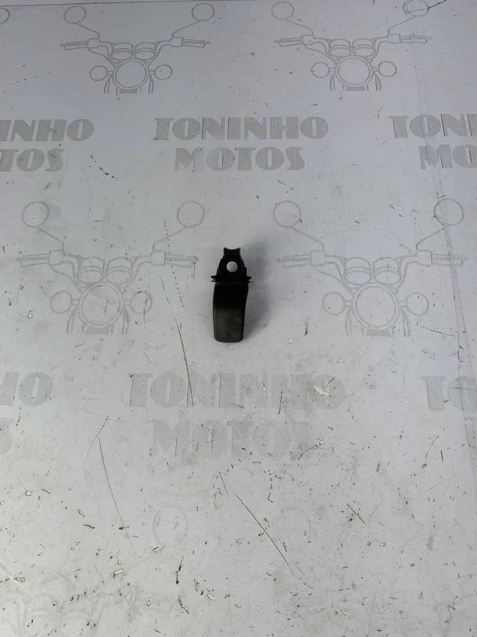 GANCHO DO BAGAGEIRO HONDA LEAD 2010 Á 2015
