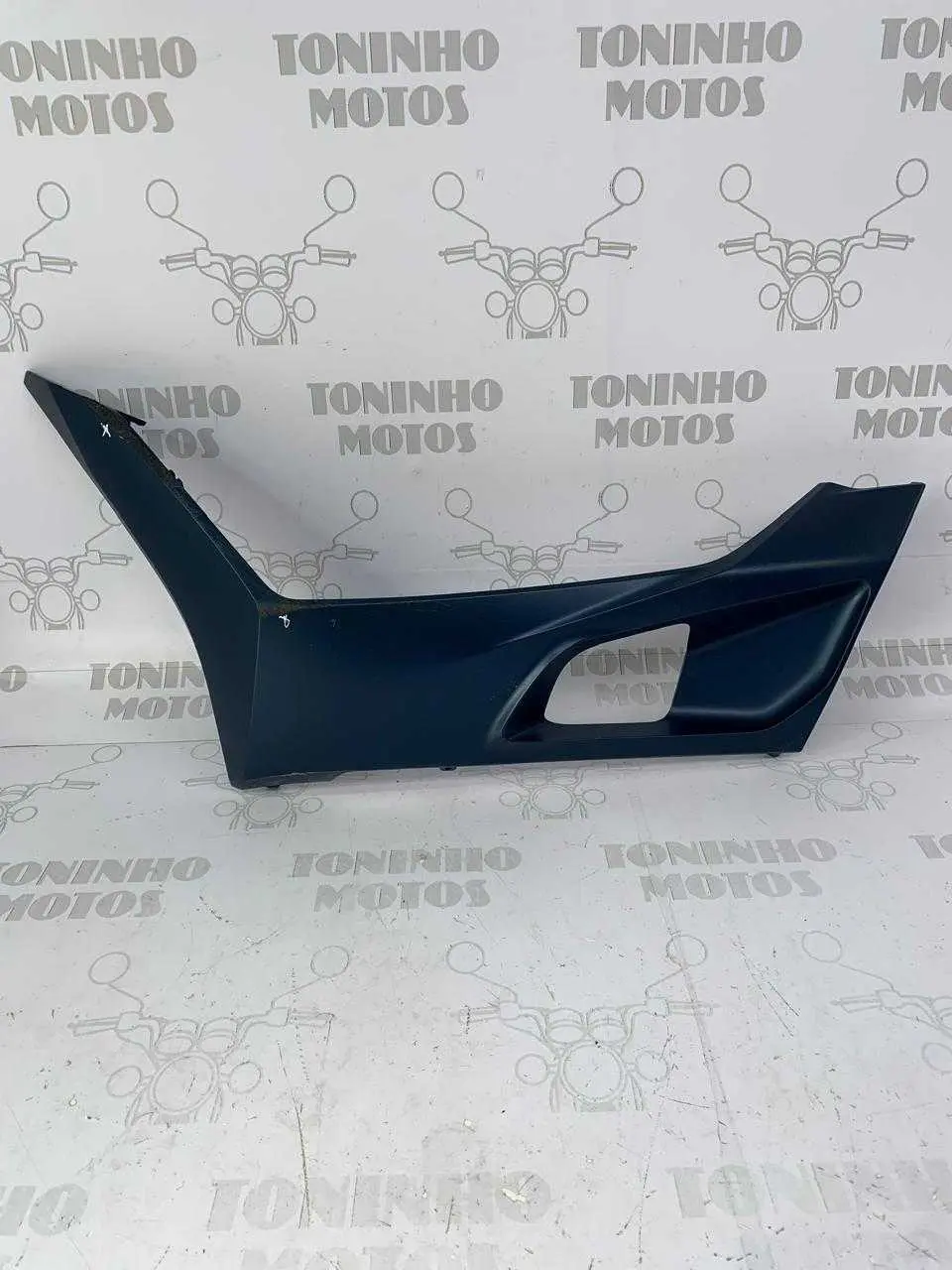 TAMPA LATERAL INFERIOR ASSOALHO ESQUERDO HONDA PCX 160 2023