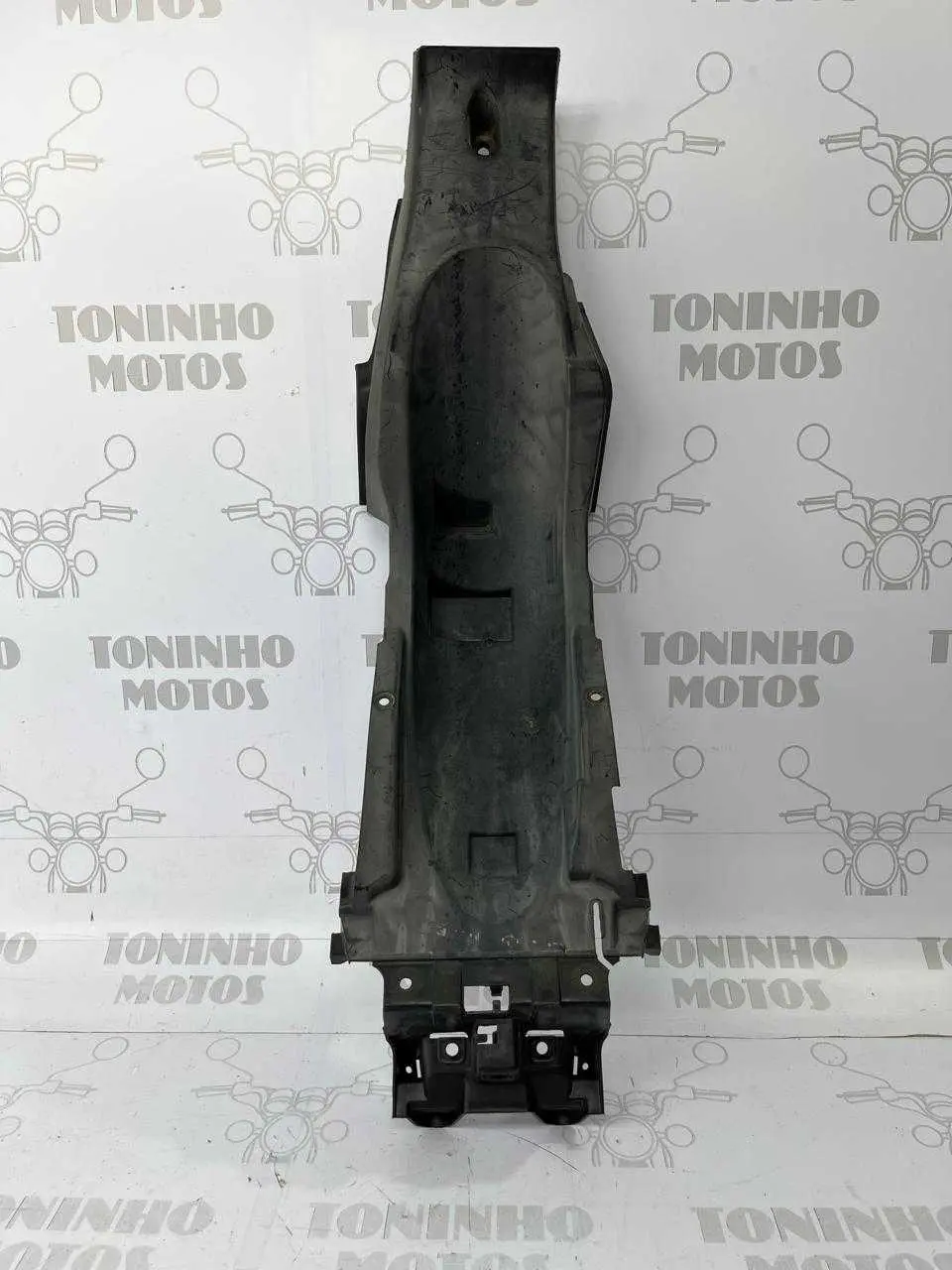 PARALAMA TRASEIRO INTERNO HONDA FAN 160 / START 160 / CARGO