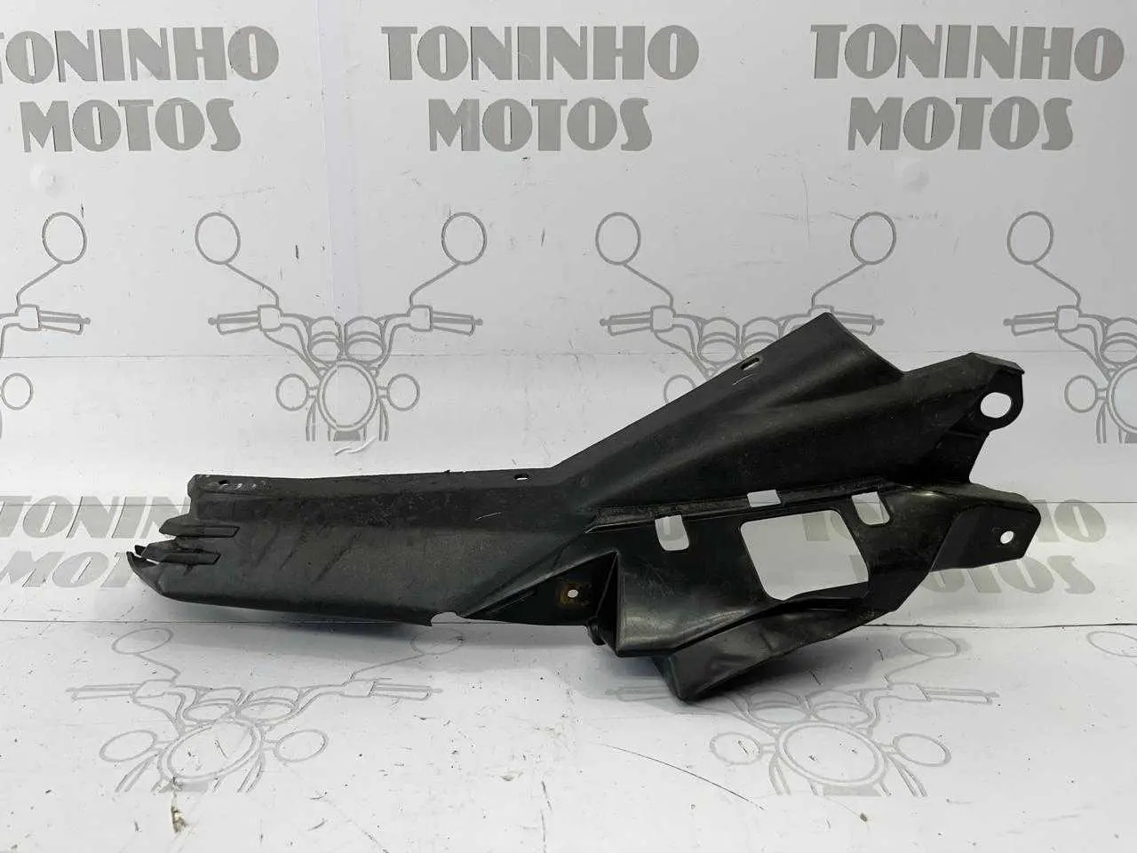 RABETA INTERNA ESQUERDO YAMAHA FZ25 2018 Á 2024