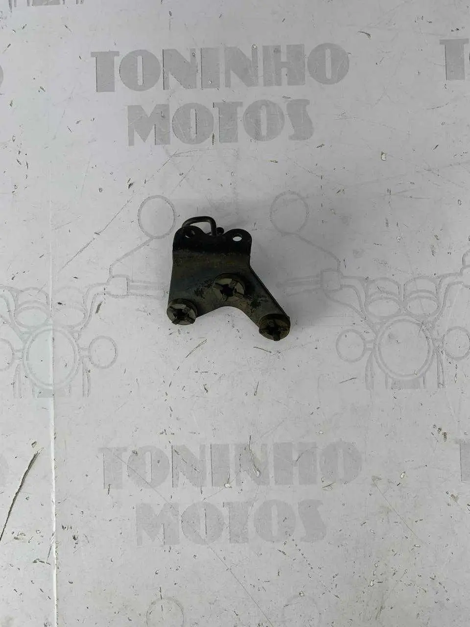 SUPORTE DO PAINEL HONDA BROS 125 2013 / BROS 150 2009 Á 2015