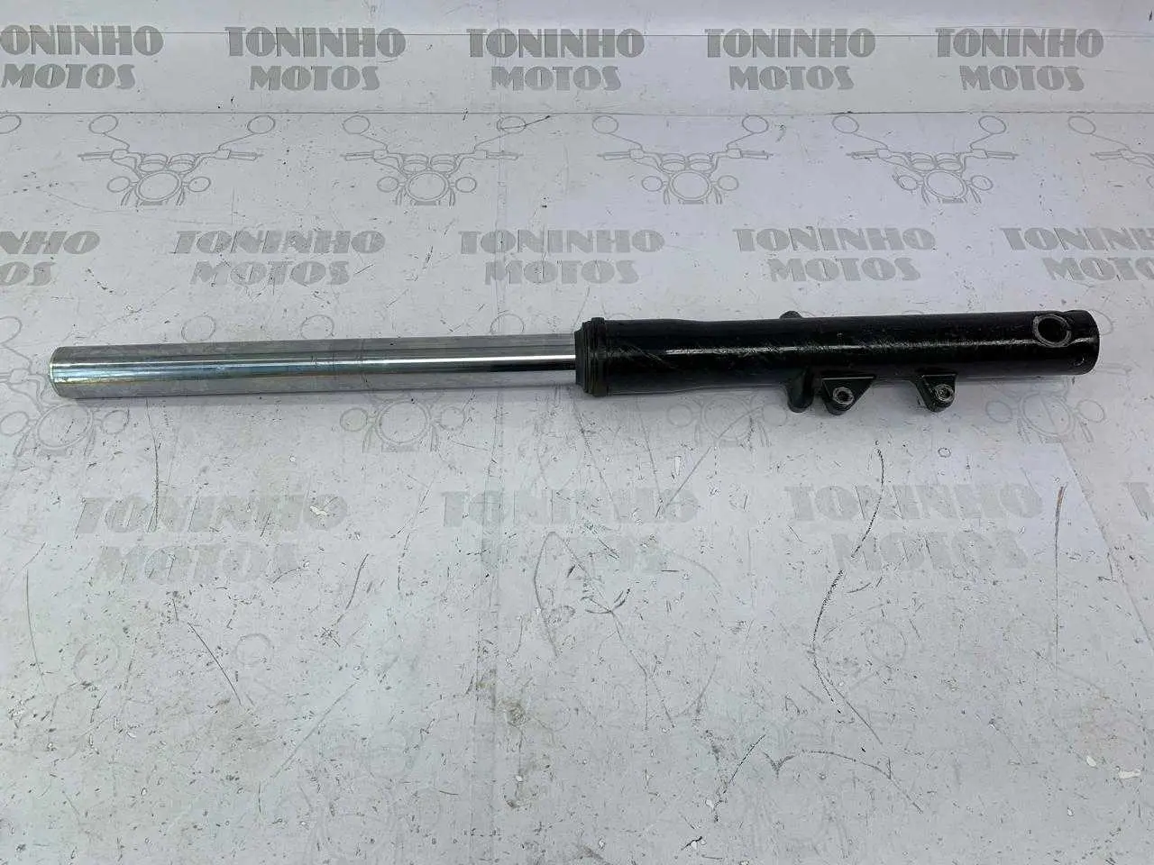 Bengala Dianteira lado Direito Honda Shadow 750 2008 À 2009