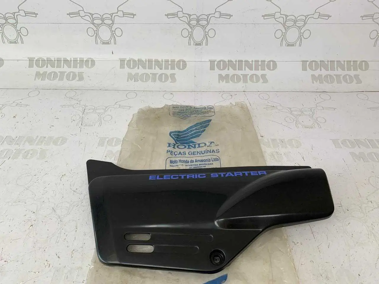 TAMPA LATERAL LADO ESQUERDO HONDA NX 150 / NX 200 / XLR 125