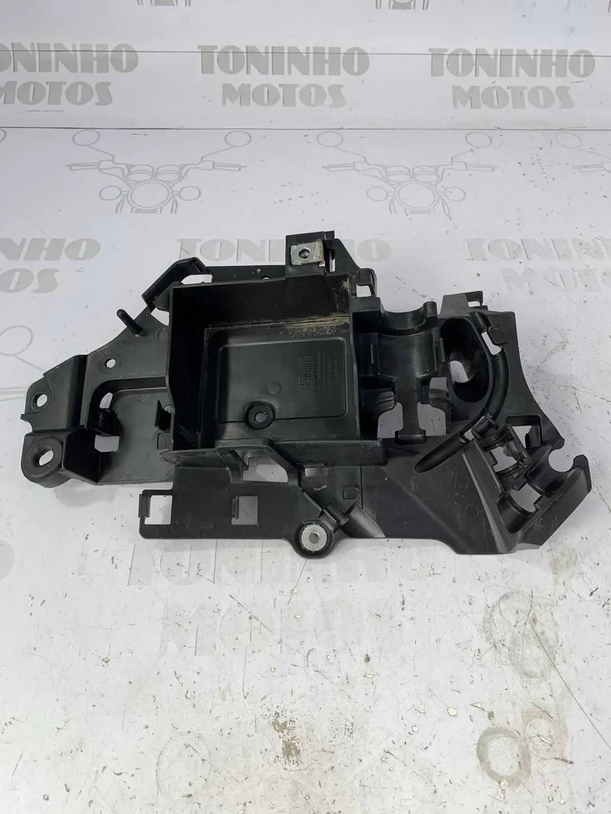 CAIXA BATERIA HONDA FAN 160 / TITAN 160 2016 À 2022