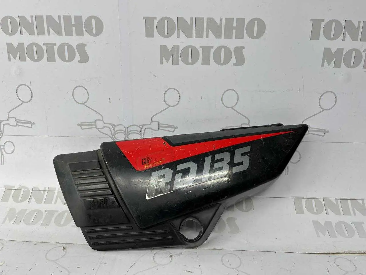 TAMPA LATERAL LADO ESQUERDO YAMAHA RD 125 / RD 135