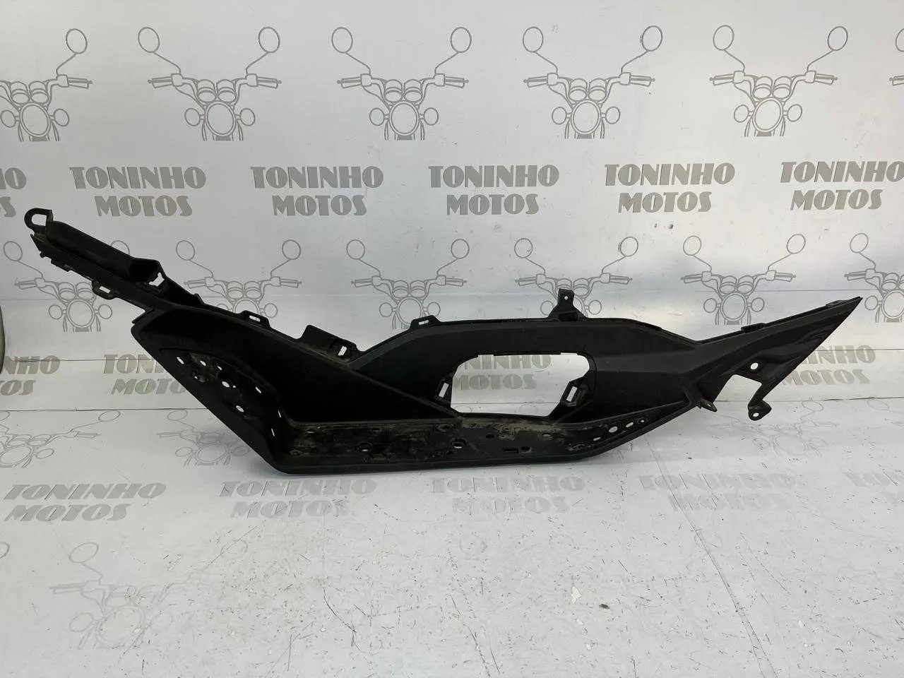 ASSOALHO LADO ESQUERDO HONDA PCX 160 2023/2024