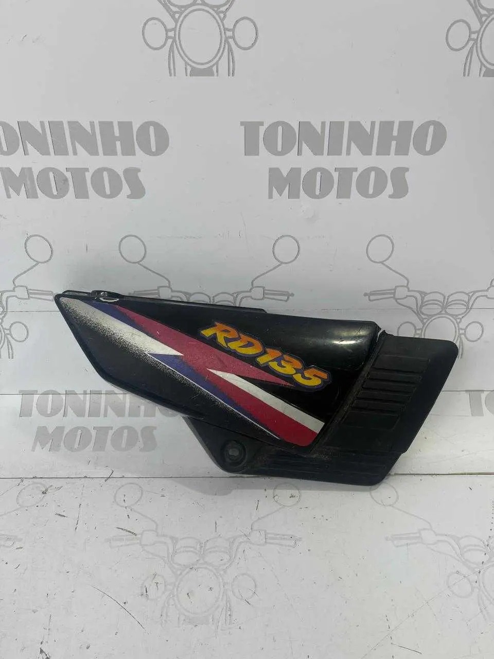 TAMPA LATERAL LADO DIREITO YAMAHA RD 135