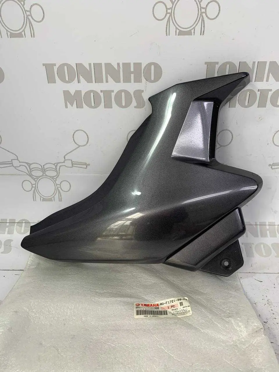 TAMPA LATERAL LADO DIREITO YAMAHA FACTOR 125 2009/2010
