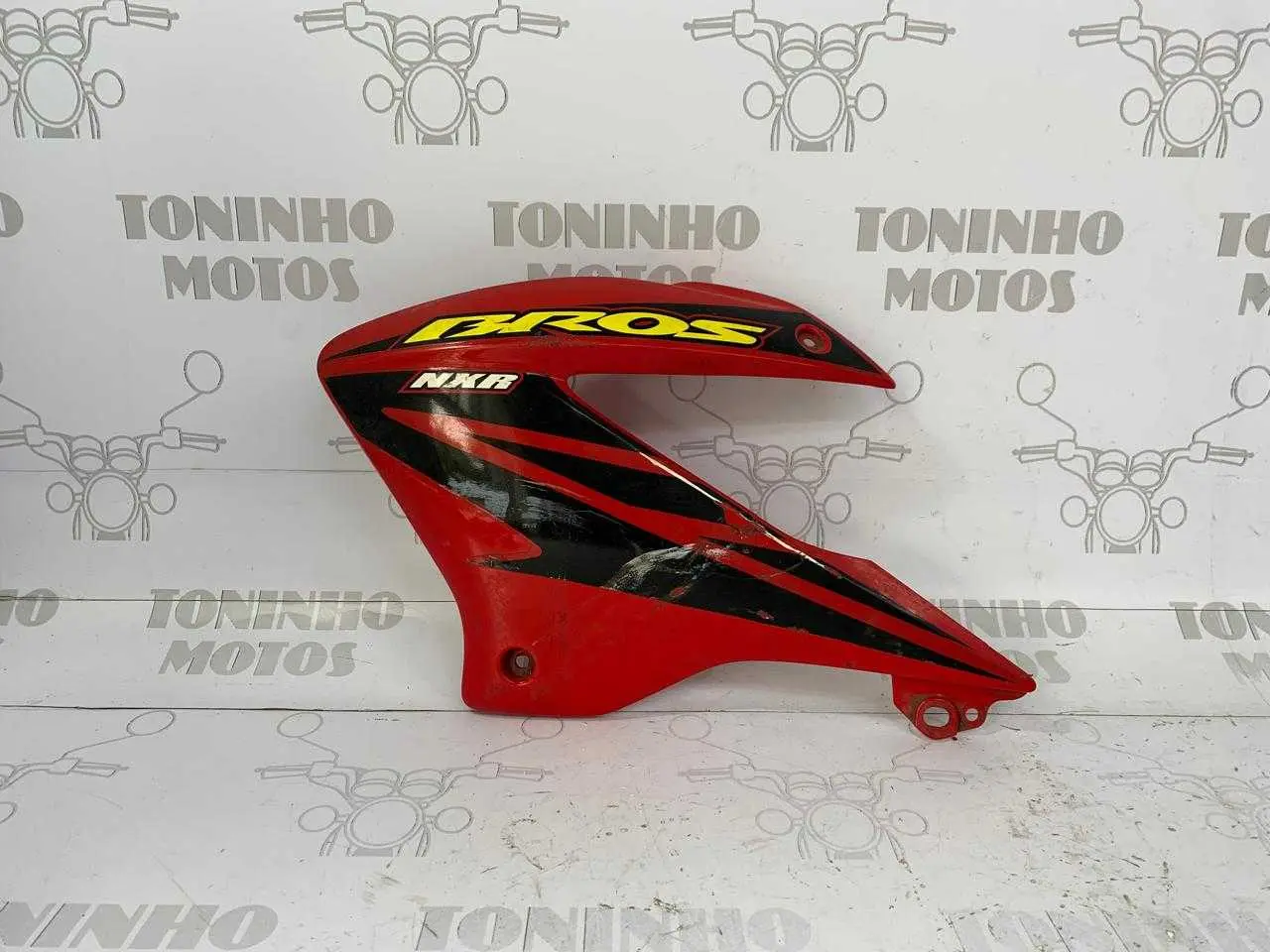 ABA TANQUE LADO ESQUERDO HONDA BROS 150 2004 Á 2008